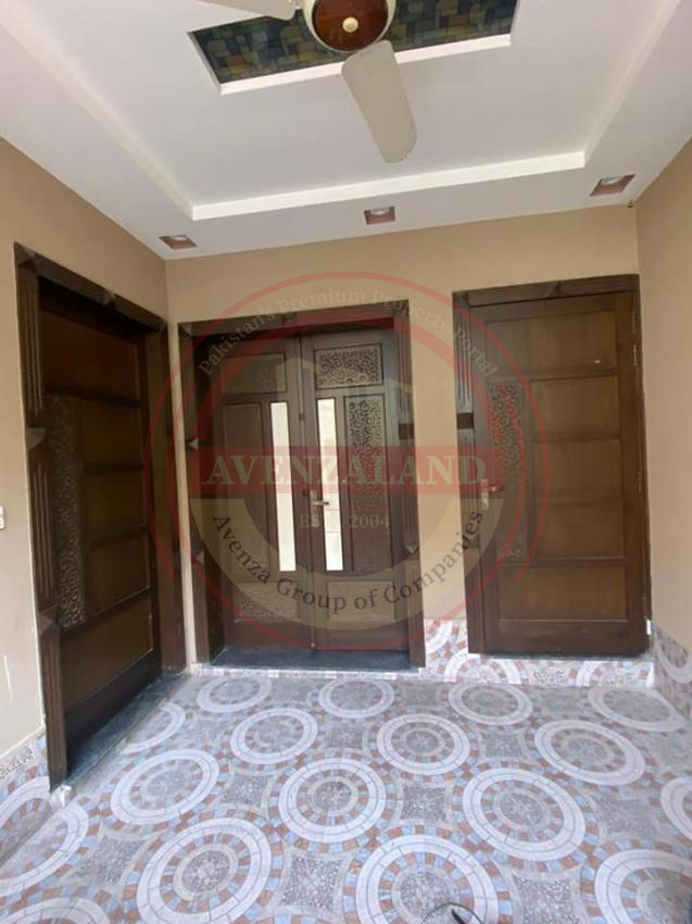 7 Marla House in johar Town Lahore