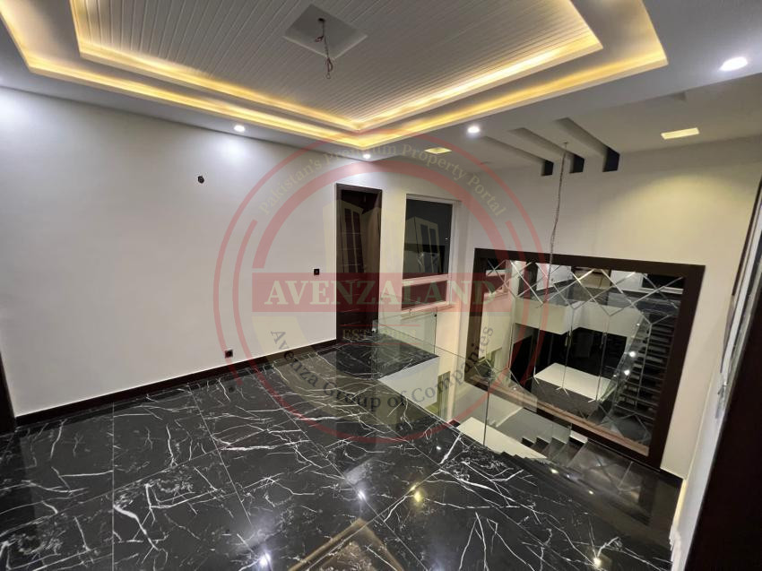 1 Kanal House For Sale Phase-7 DHA Lahore