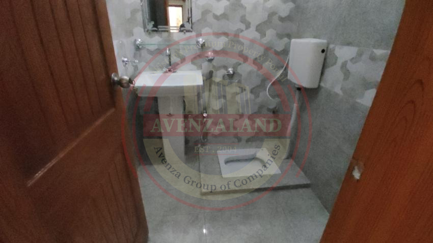 10 Marla House Available For Sale In Rawalpindi