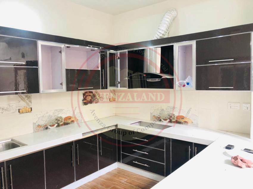 7.5 Marla House Available For Sale At Royal Villas City, Small Canal Road Faislabad