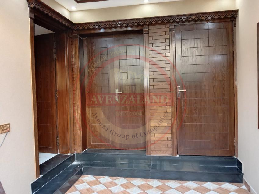 5 Marla House For Sale In Park View City Lahore.