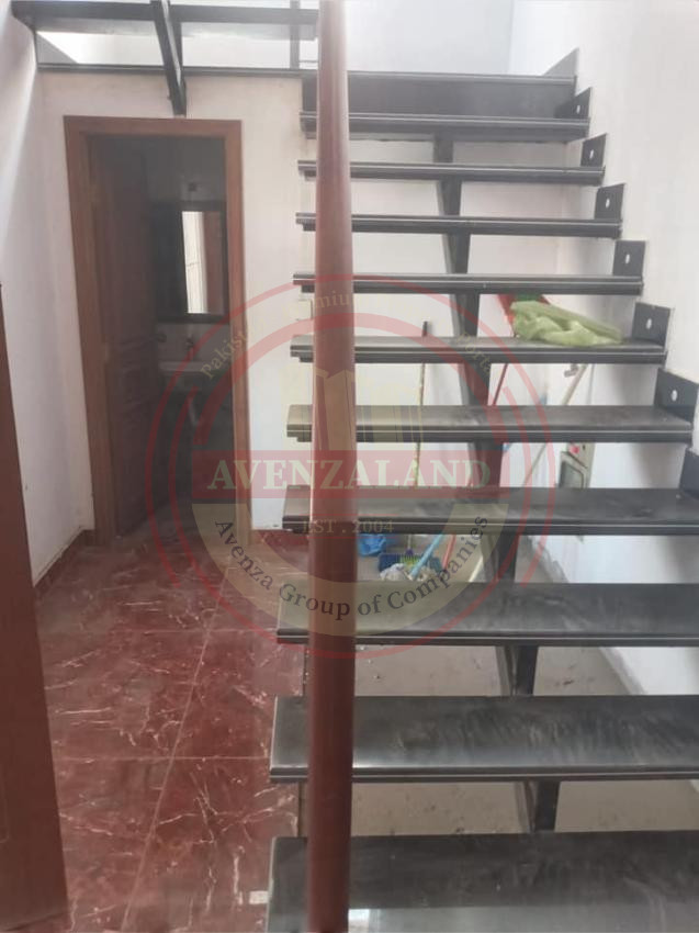 10 Marla House For Rent In Multan 