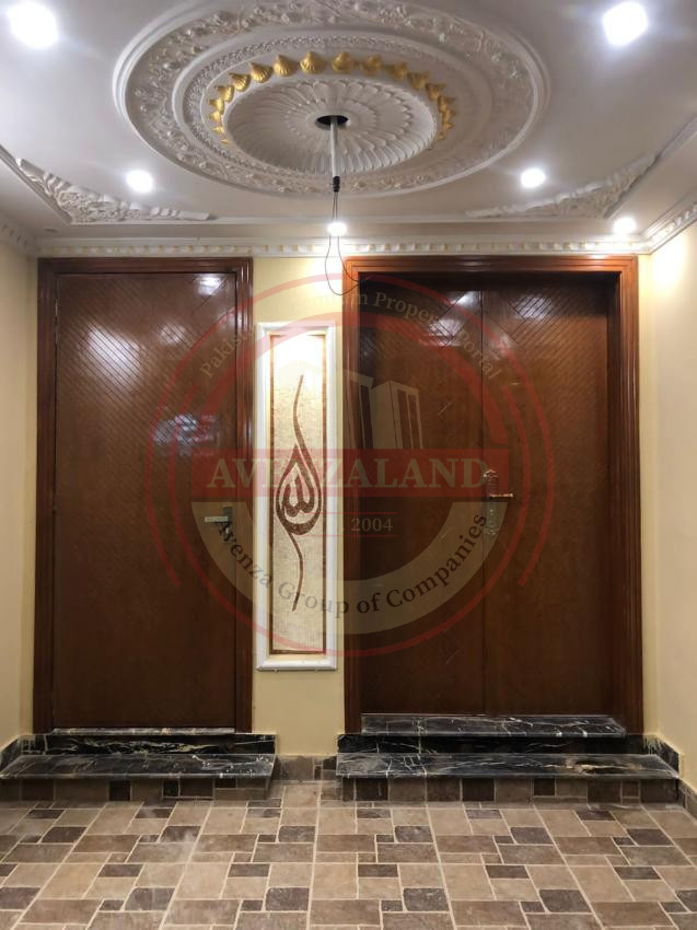 5 Marla brand new house for sale in park view city Lahore