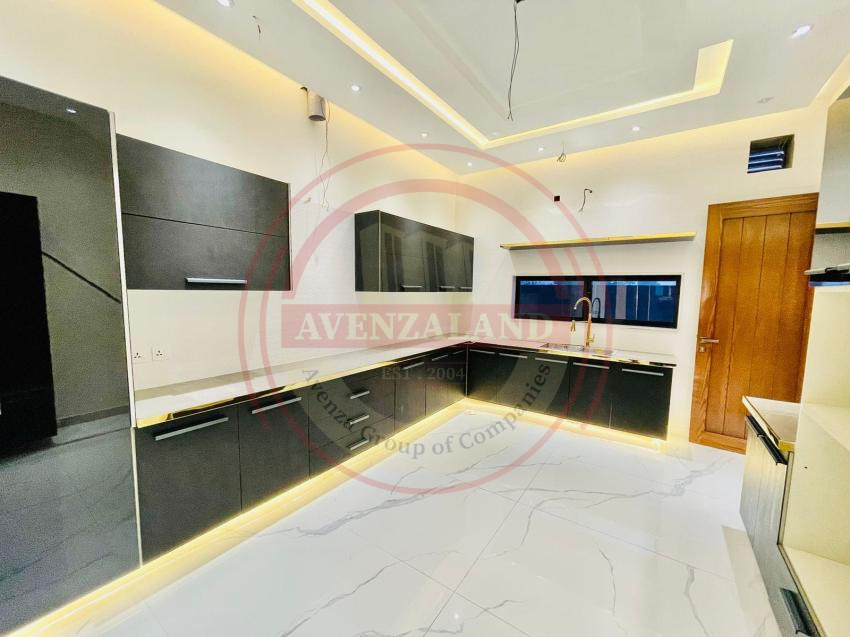 1 Kanal House Available For Sale In DHA Phase 7 Lahore