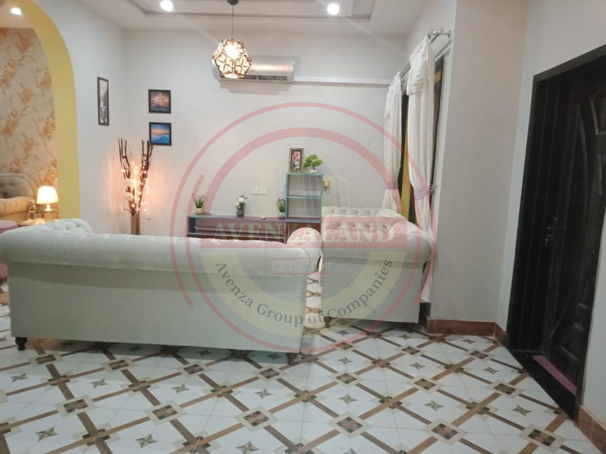 10 Marla House For Sale In Lahore 