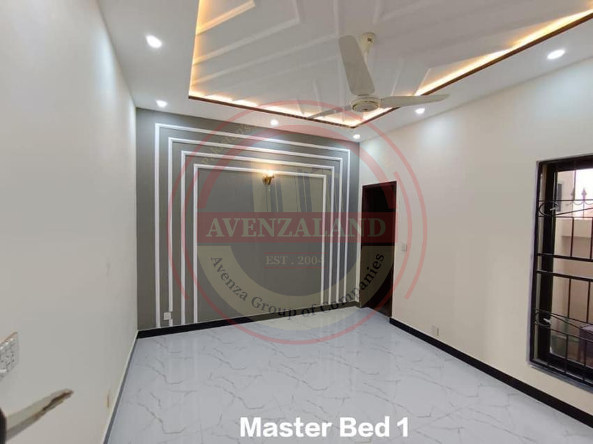 5 Marla House For sale in central park housing scheme Lahore