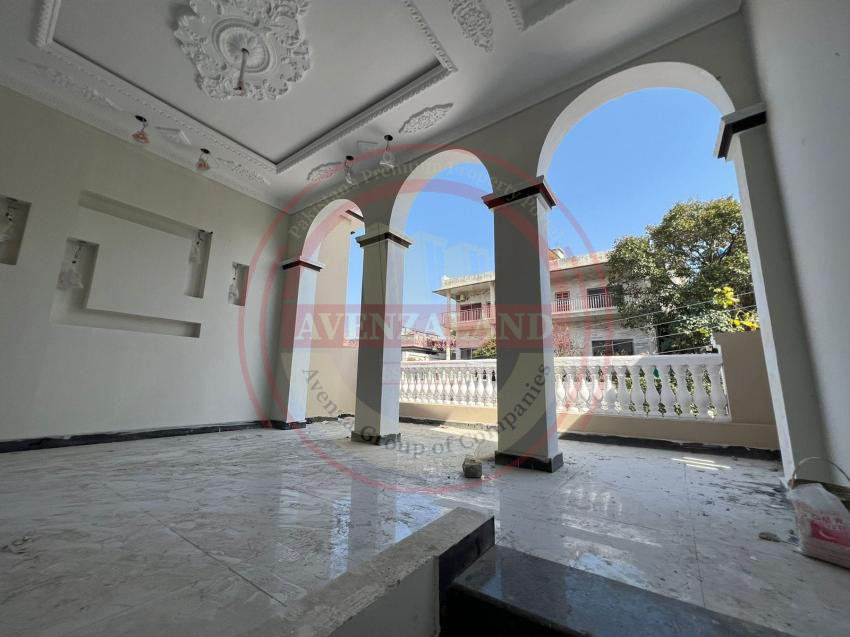 10 Marla House Avaliable for sale in Gulshan abad sector #1 Rawalpindi