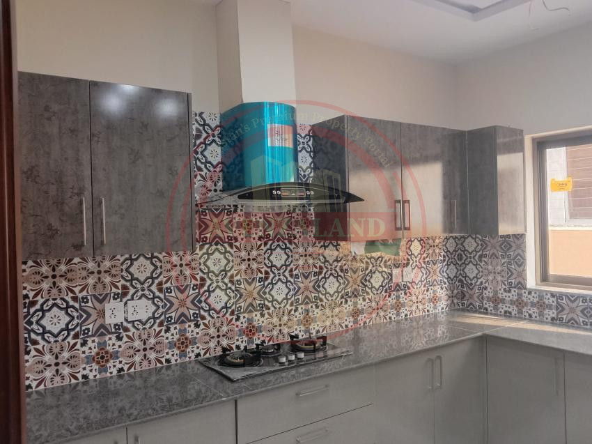 10 Marla House For Sale In Park View City Lahore.