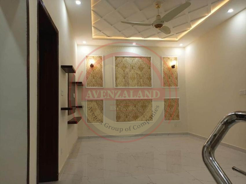 5 Marla House Available For Sale In Bahria Nasheman Lahore
