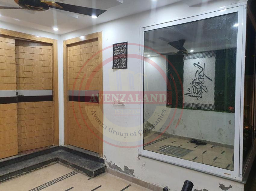5 Marla House Available For Sale In Bahria Nasheman Lahore