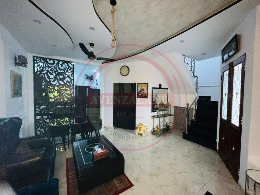 12 Marla House for Sale in Johar Town Lahore 