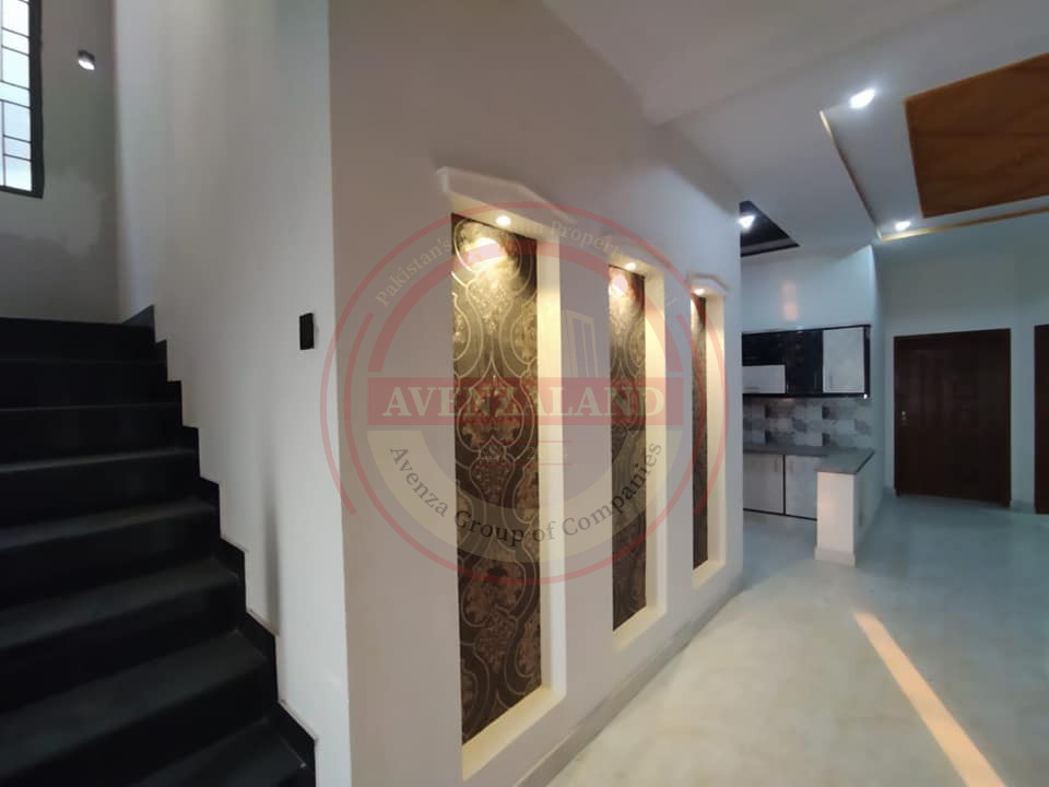 10 Marla House in Wapda Town Multan