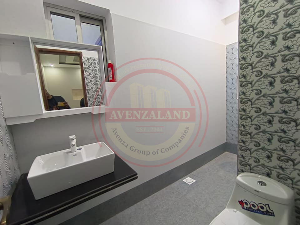 5 Marla House For Sale In Khyban e Naveed Link Road Faisalabad
