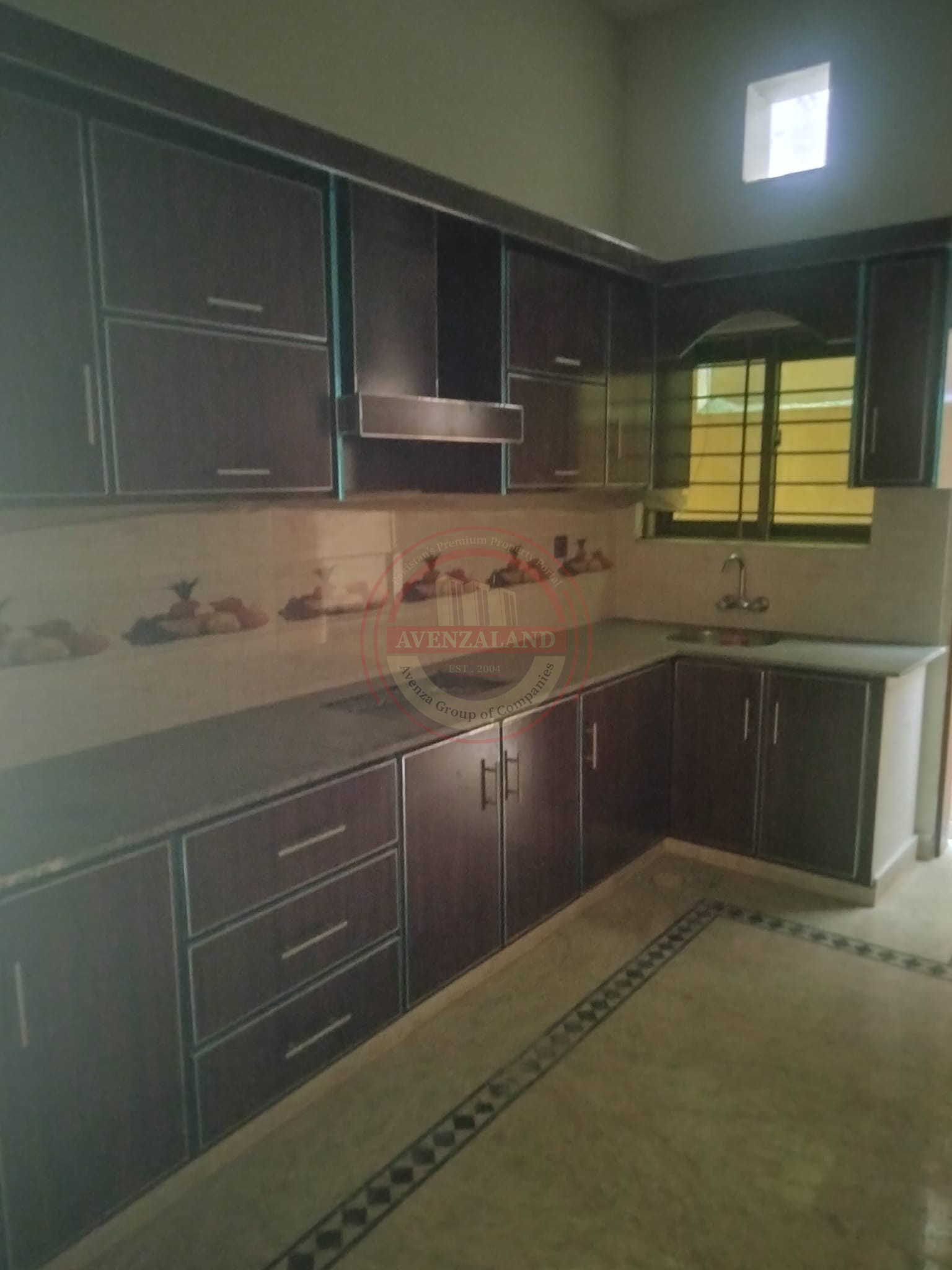 10 Marla House Available For Rent In Bahadur Pur Multan