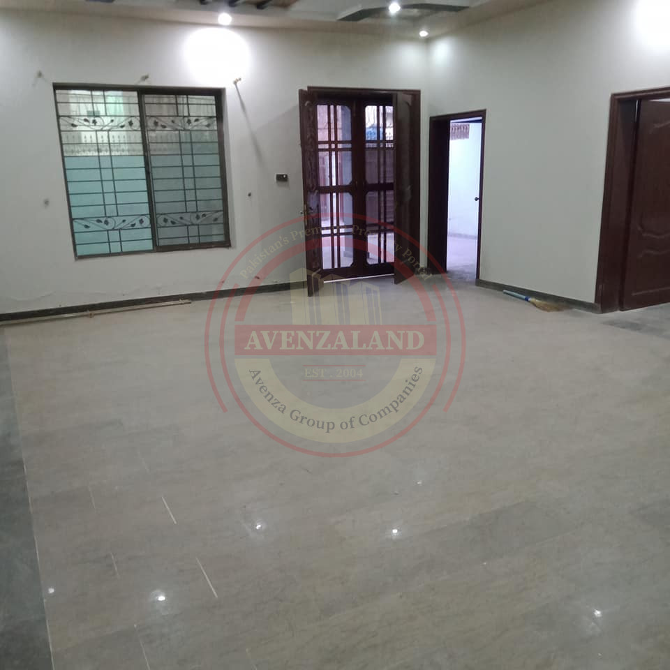 13 Marla House For Sale In Zikaria Town, Multan