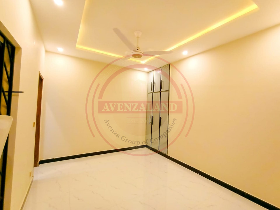 8 Marla House in Bahria Town Rawalpindi