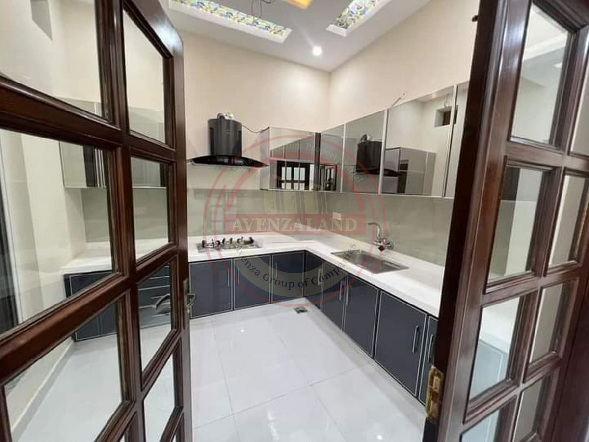 11 Marla House for Sale Eden Valley Faisalabad