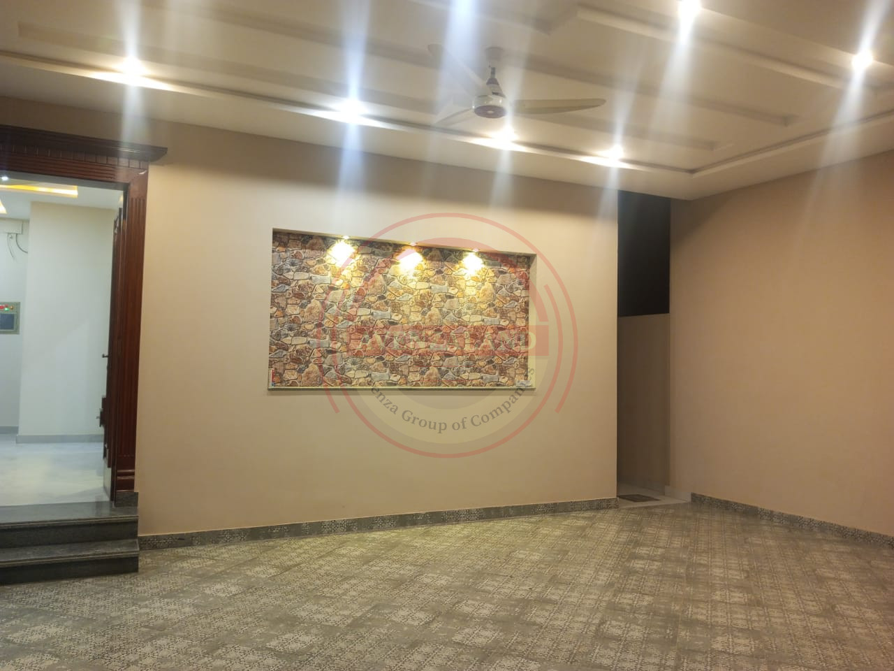 5 MARLA HOUSE FOR SALE IN ROYAL ORCHARD MULTAN