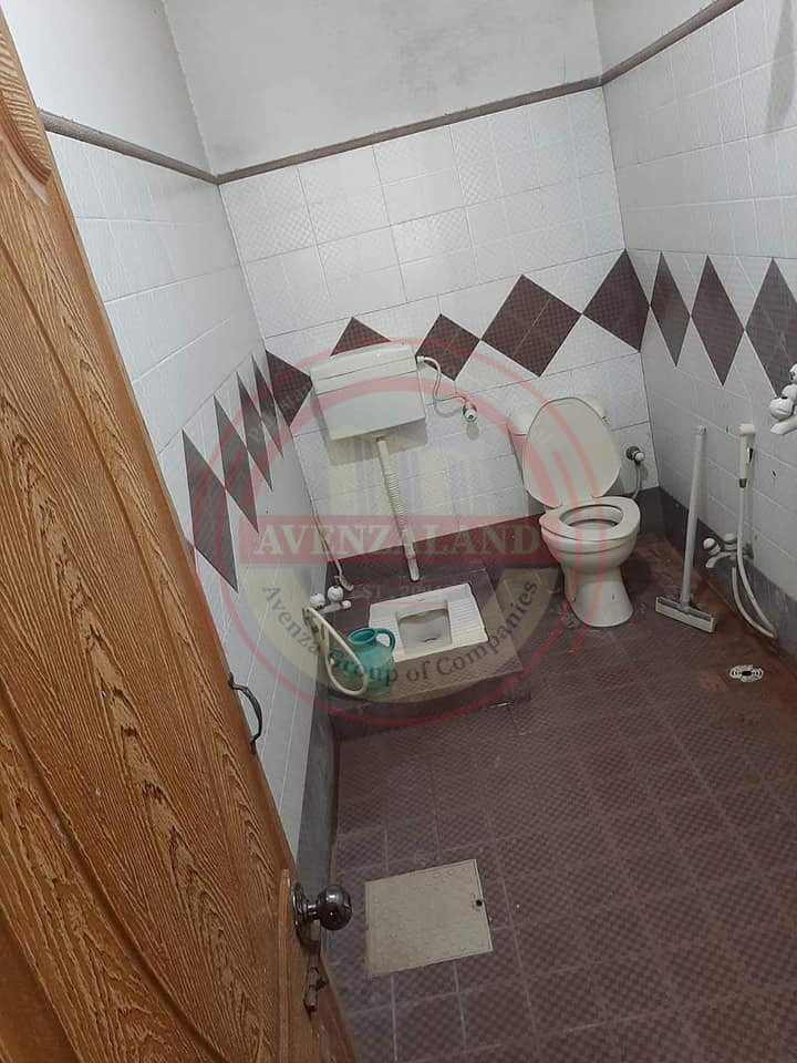 5.5 Marla Dubal Story Girls Hostel Available For Rent In Faisalabad