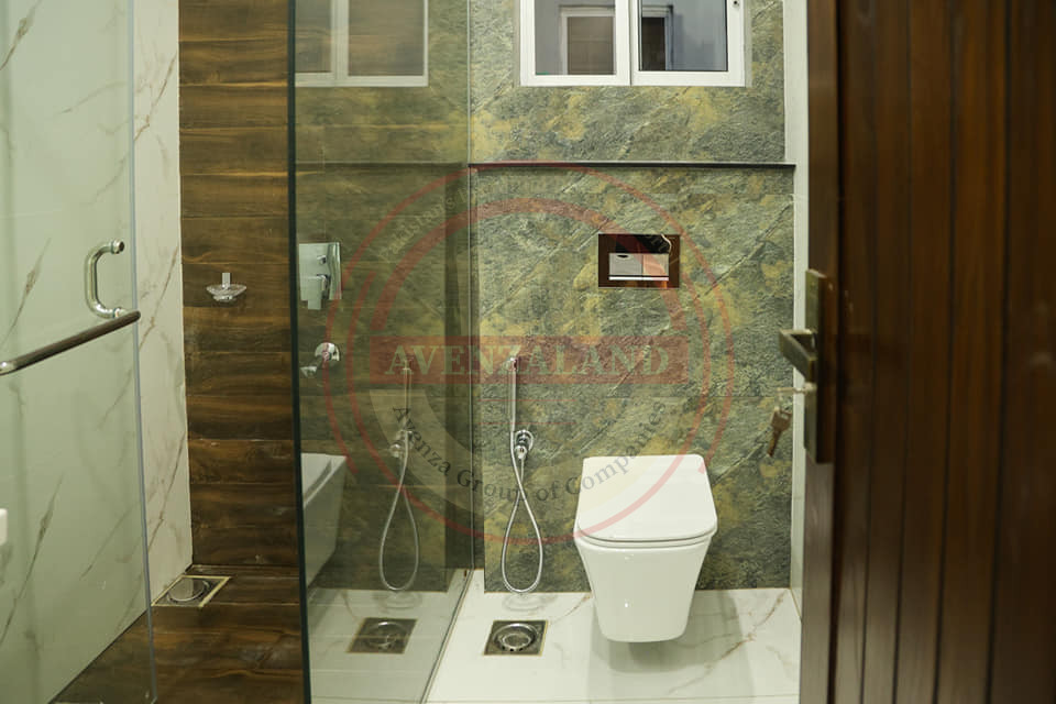 10 Marla House For Sale In Bahria Town Rawalpindi.
