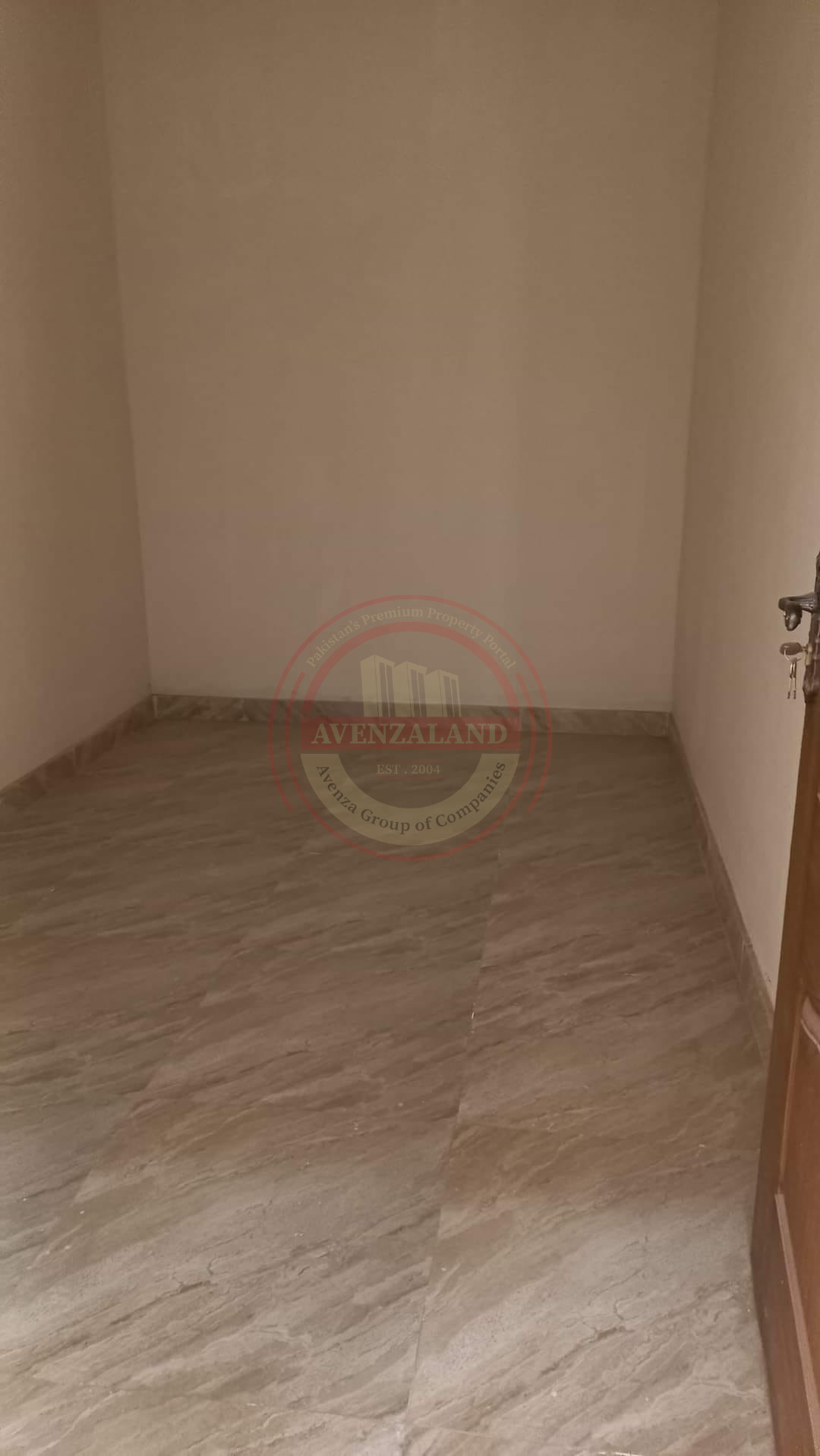 6 Marla Double Story Corner House Available For Sale In Bahadurpur Near BZU Gate