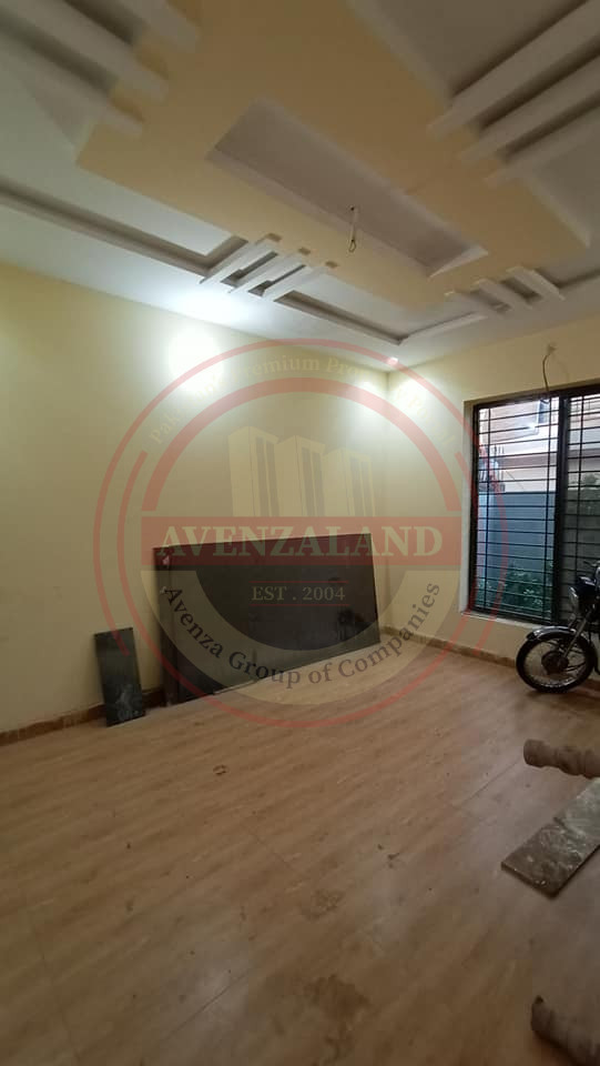 7 Marla House For Sale In Zikariya Town, Multan