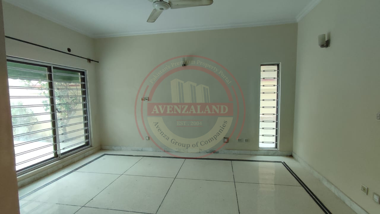 13 Marla House For Sale In Bahria Town Rawalpindi.