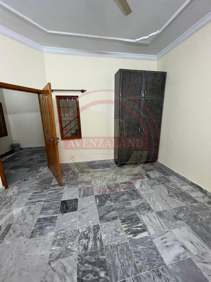 5 Marla plaza for sale Gulzar e Quaid railway road Rawalpindi
