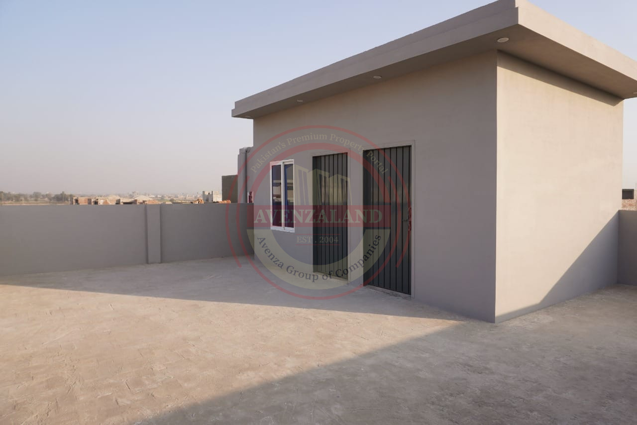 6.25 Marla Corner House For Sale In Royal Orchard, Multan