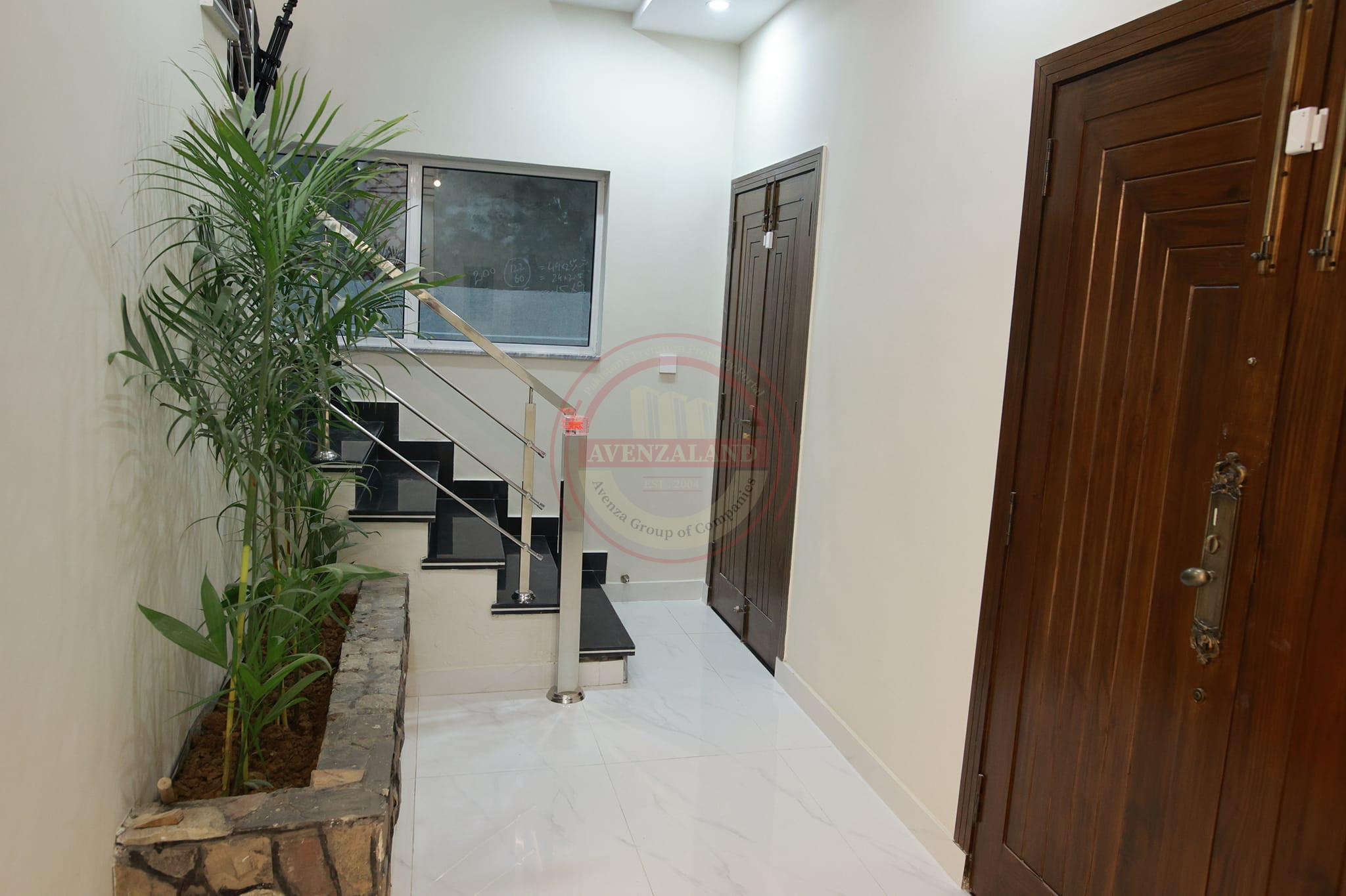 10 Marla House For Sale In Bahria Town Rawalpindi.