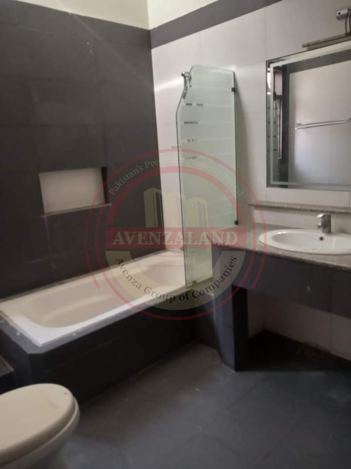 1 kanal banglow available for rent khayaban e Rahat Karachi 