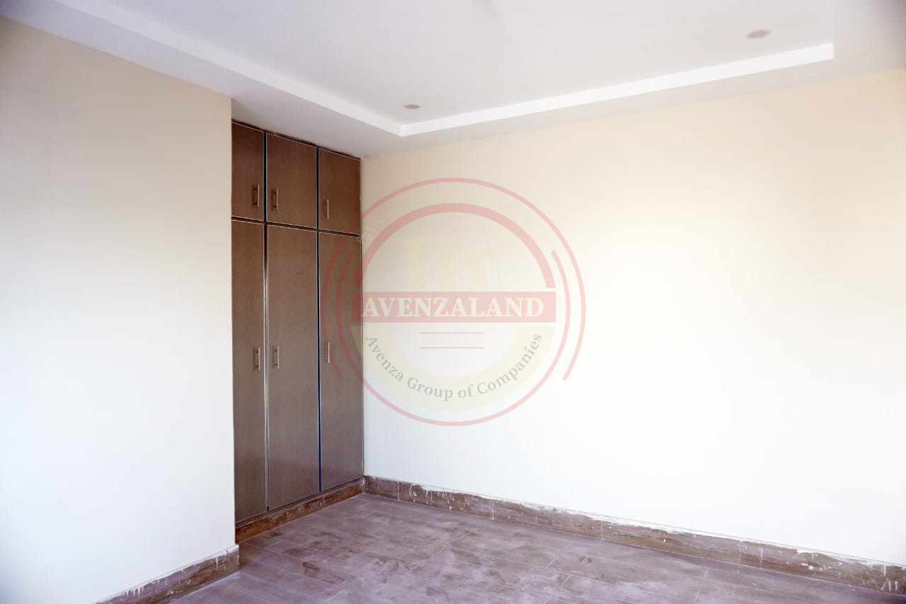 6.25 Marla House For Sell in Royal Orchard Multan