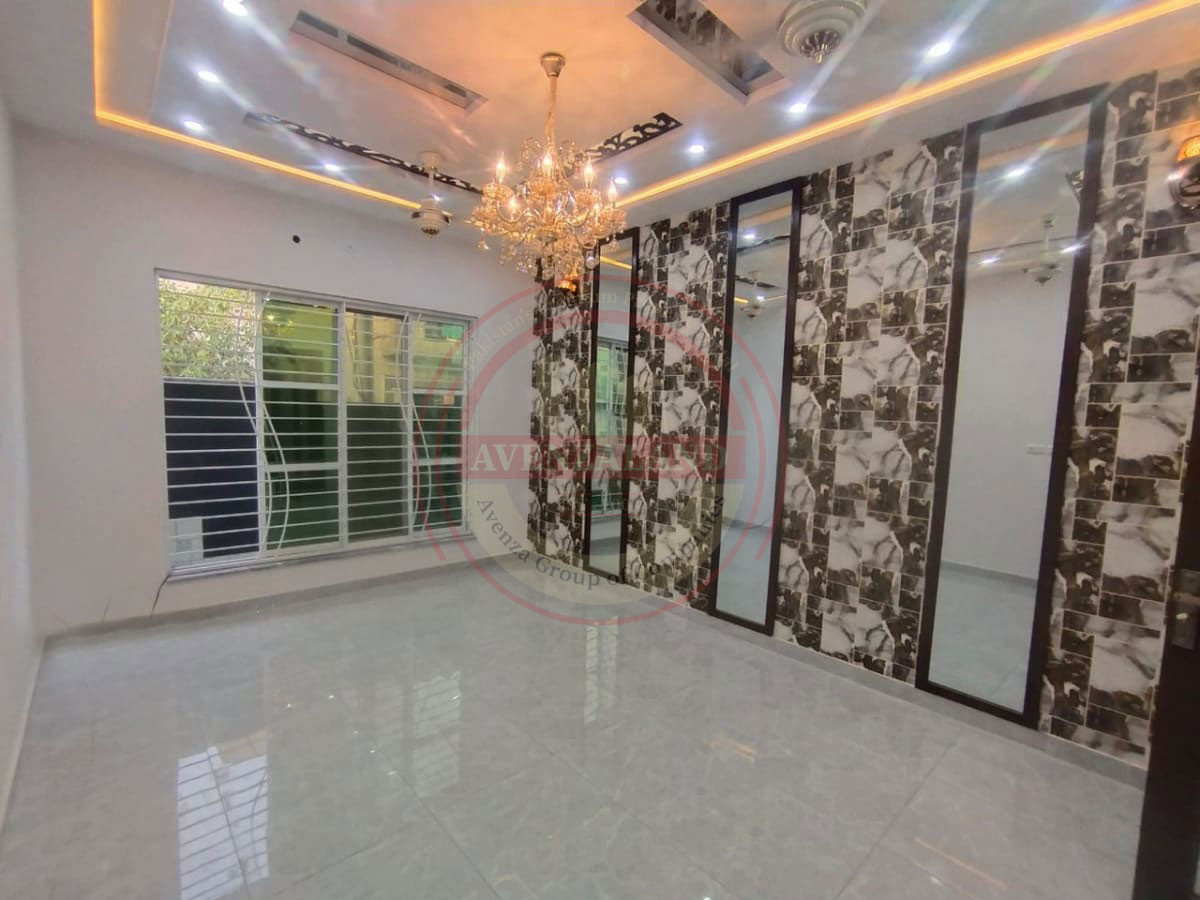 7 Marla House for Sale in Eden Valley, Faisalabad