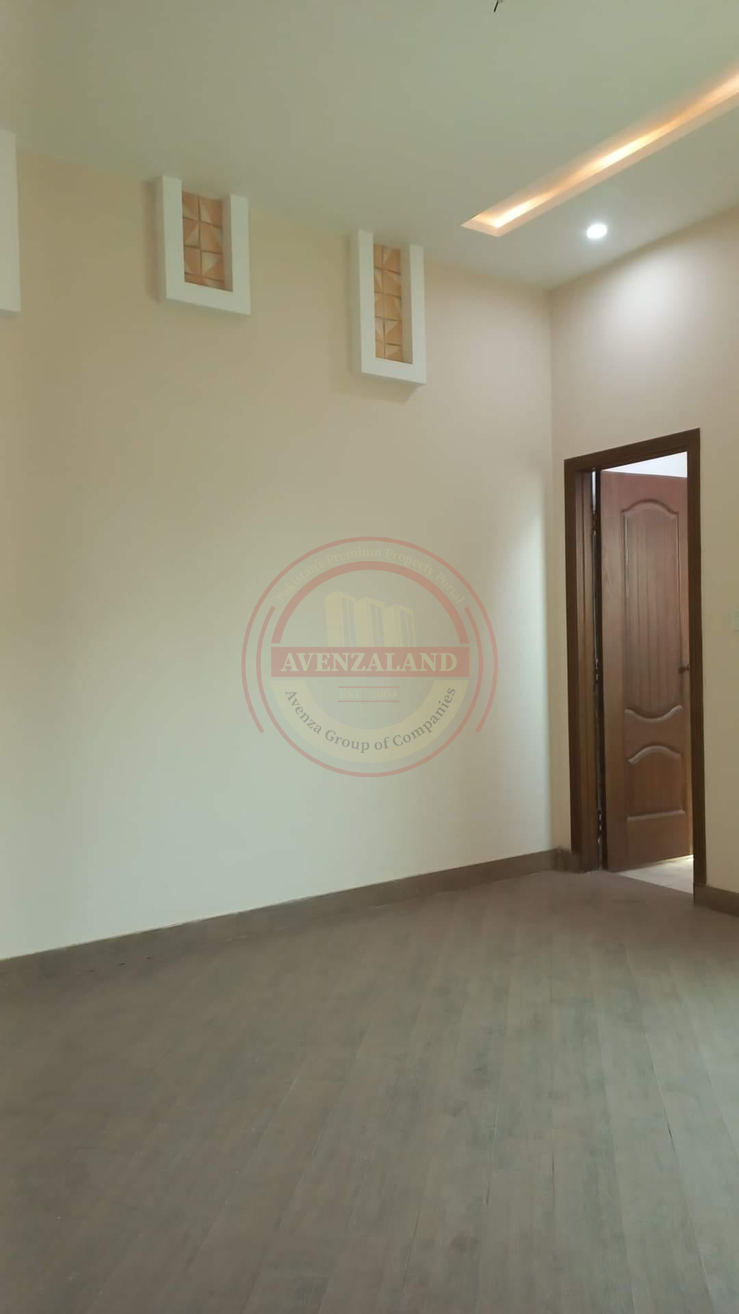 6 Marla Double Story Corner House Available For Sale In Bahadurpur Near BZU Gate