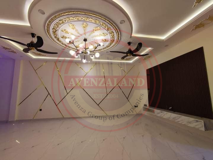11 Marla house Available For Sale In Wapda Town Phase 2 Multan