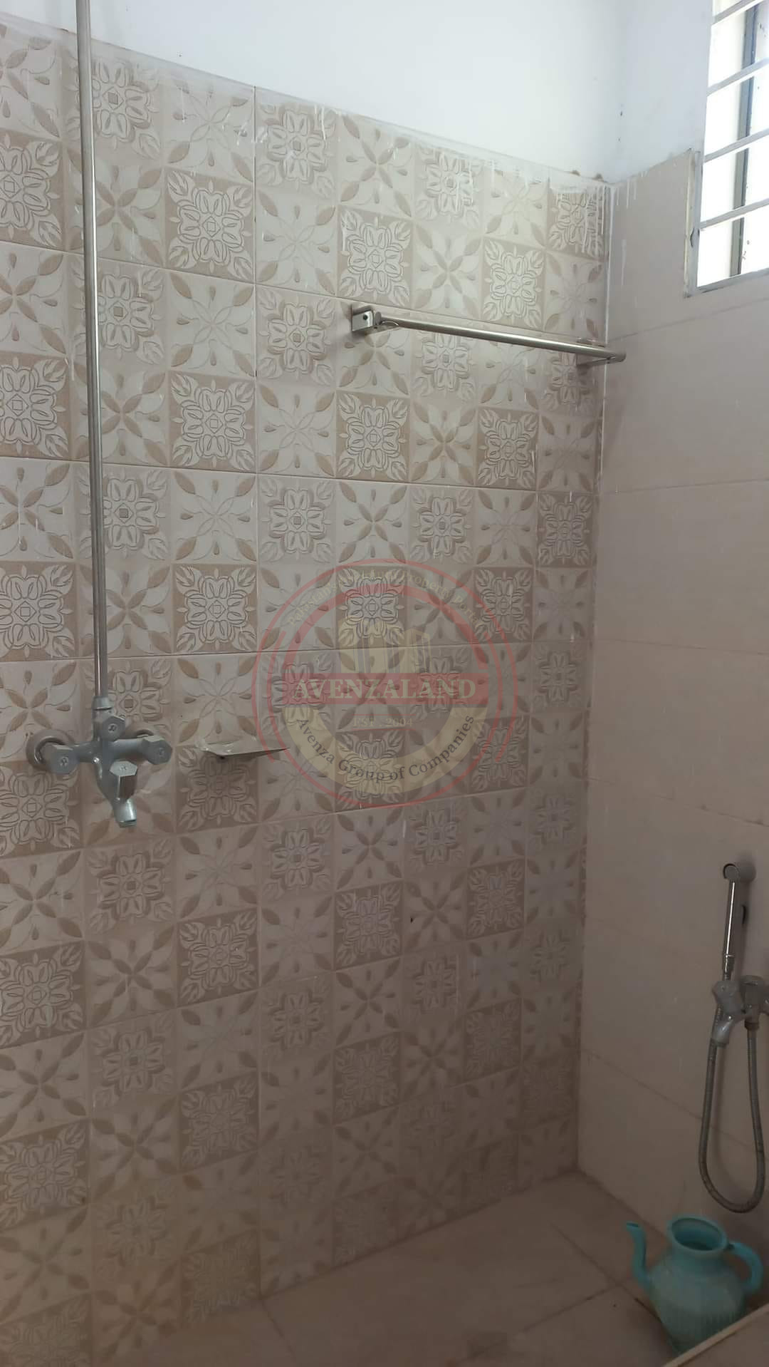 6 Marla Double Story Corner House Available For Sale In Bahadurpur Near BZU Gate
