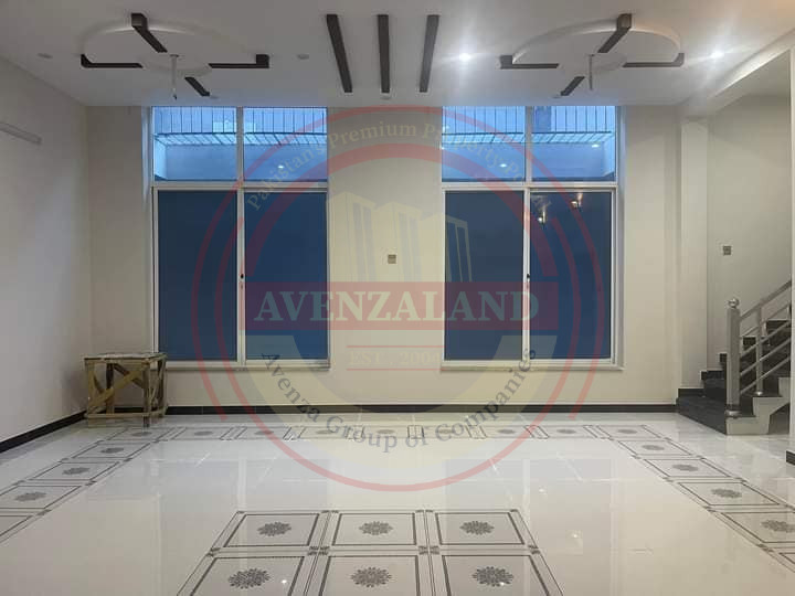 10 Marla House For Sale In Peshawar 