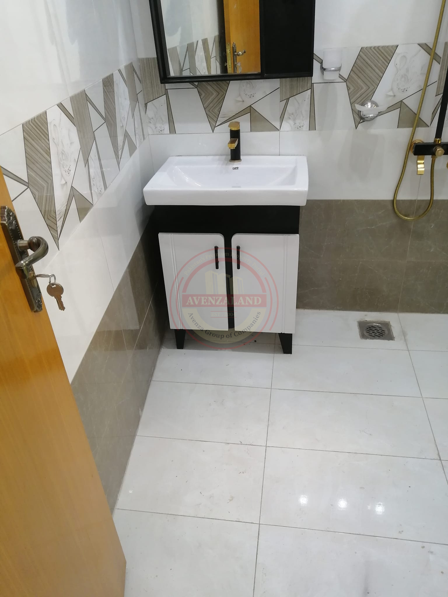 8 Marla House in Bahria Town Rawalpindi