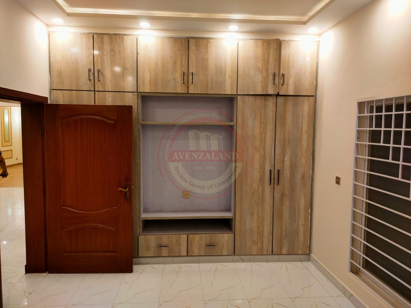 10 Marla Beautiful Double Story House For Sale In Multan