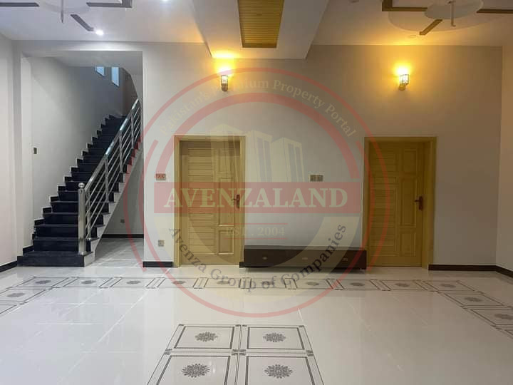 10 Marla House For Sale In Peshawar 
