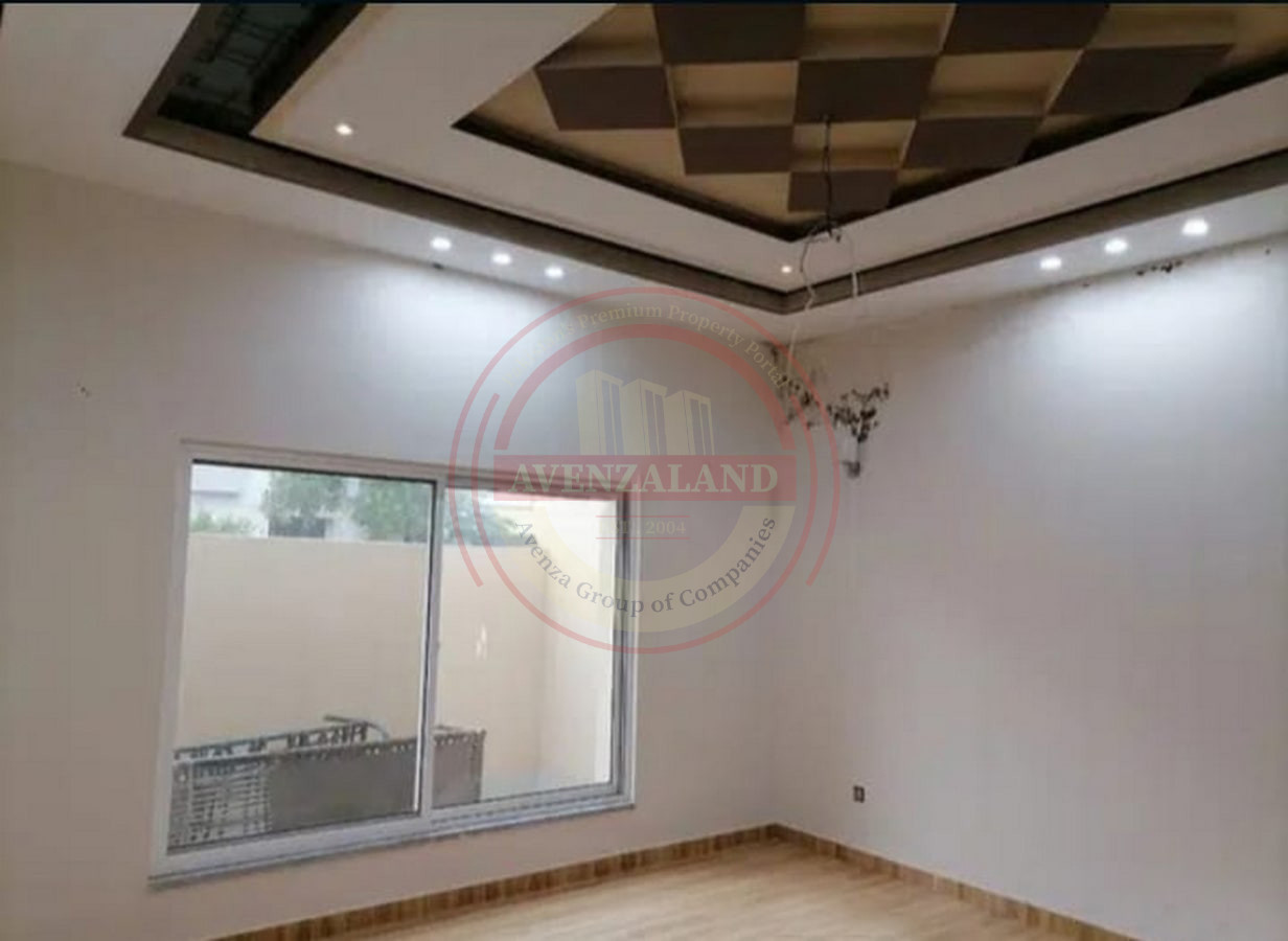 9.5 Marla House for Sale Lasani Town, Faisalabad