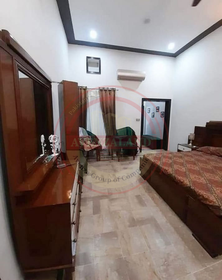 8.5 Marla House for Sale in Green Town, Faisalabad 