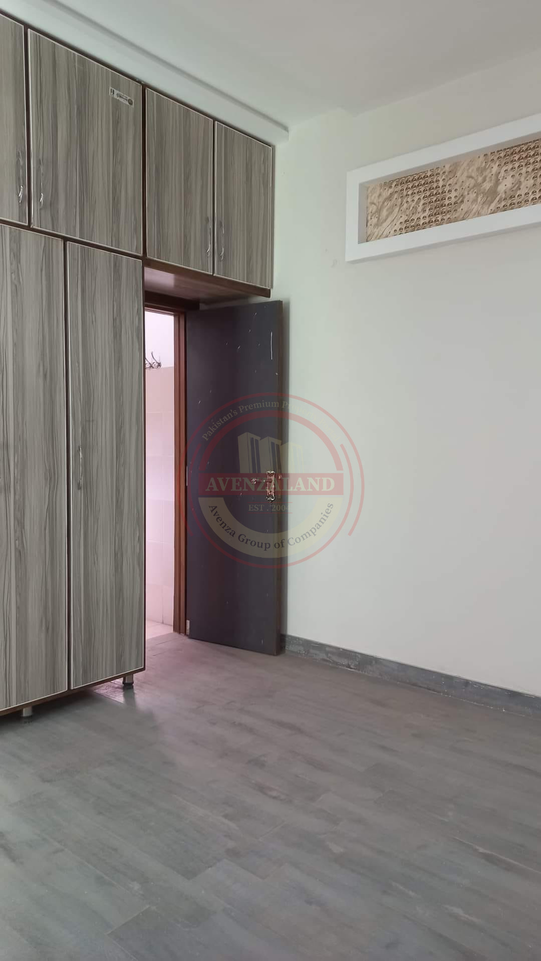 6 Marla Double Story Corner House Available For Sale In Bahadurpur Near BZU Gate