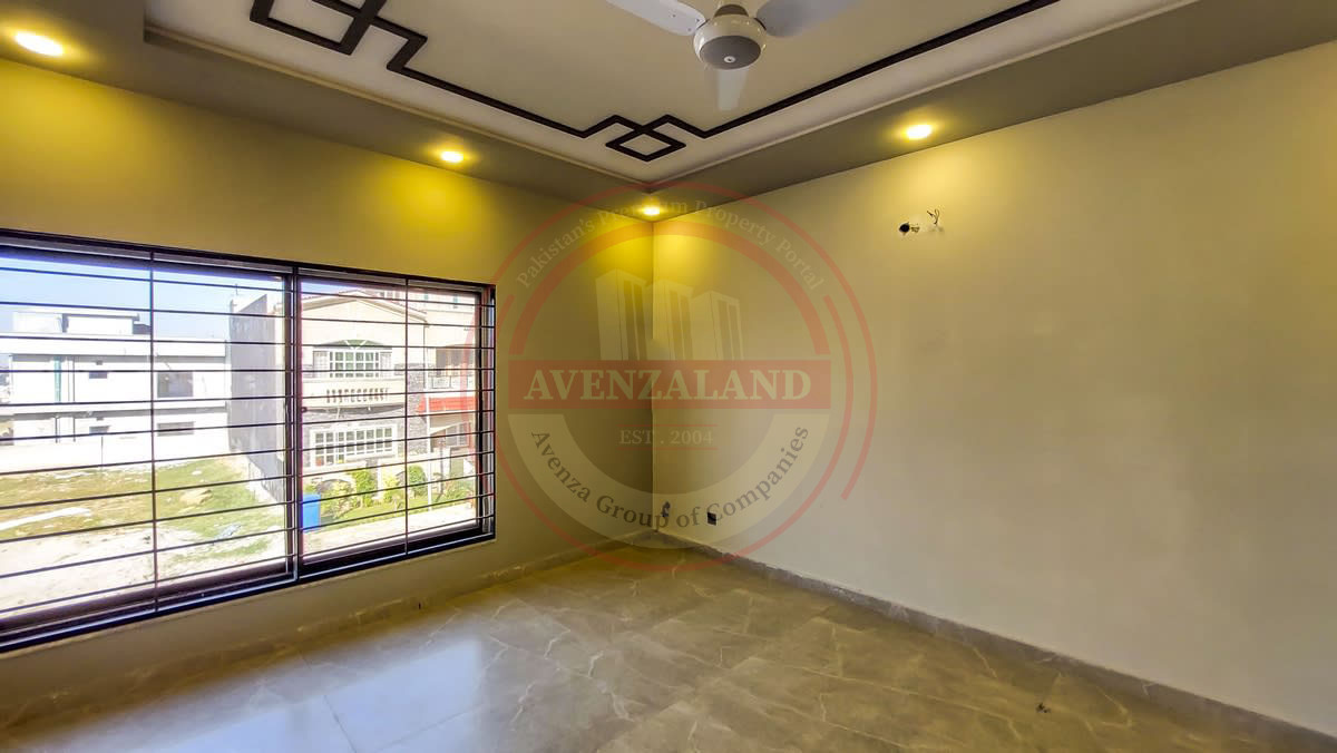 10 Marla House for Sale Bahria Town Phase 8 Rawalpindi