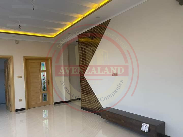 10 Marla House For Sale In Regi Model Town Peshawer