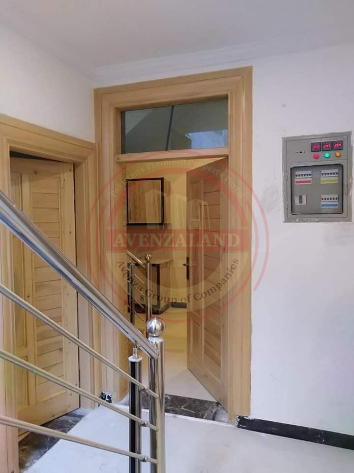 10 Marla House For Sale In Peshawar 