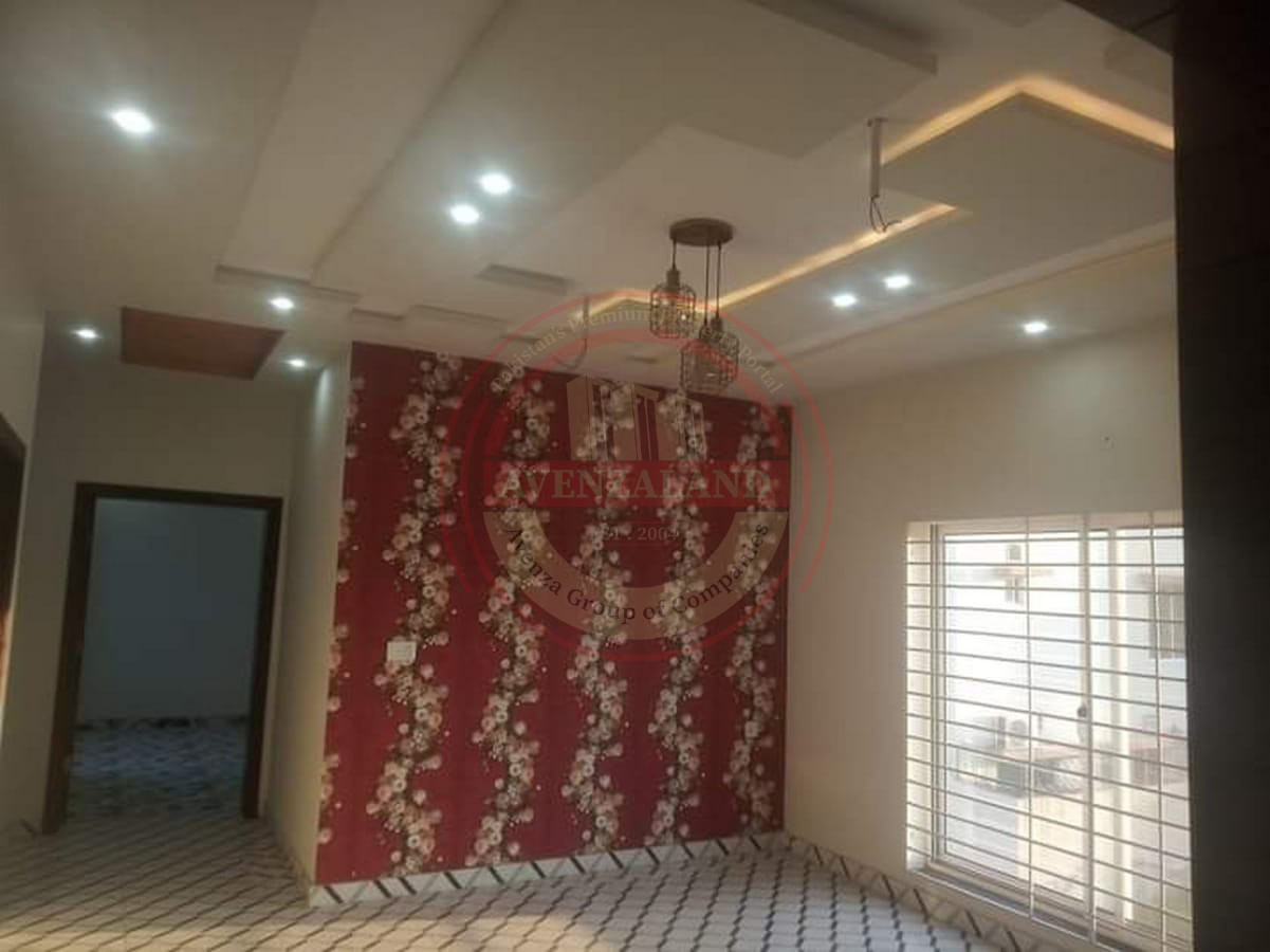 10 Marla House for Sale in  Wapda City, Faisalabad