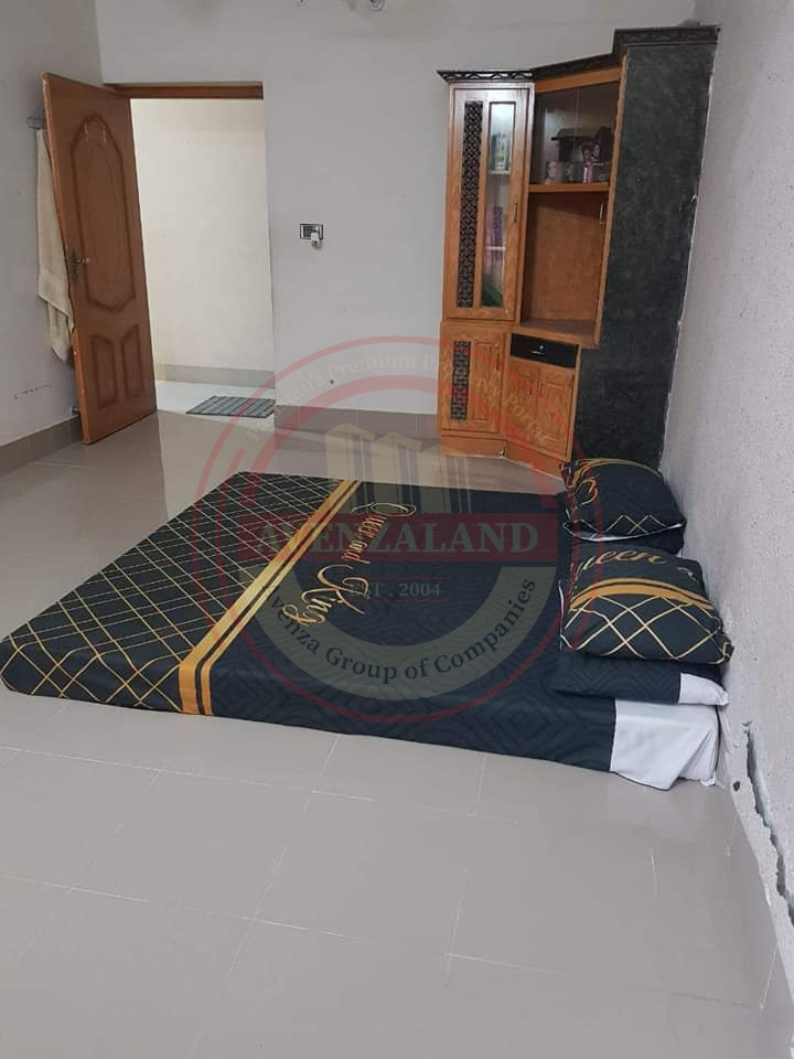 5.5 Marla Dubal Story Girls Hostel Available For Rent In Faisalabad