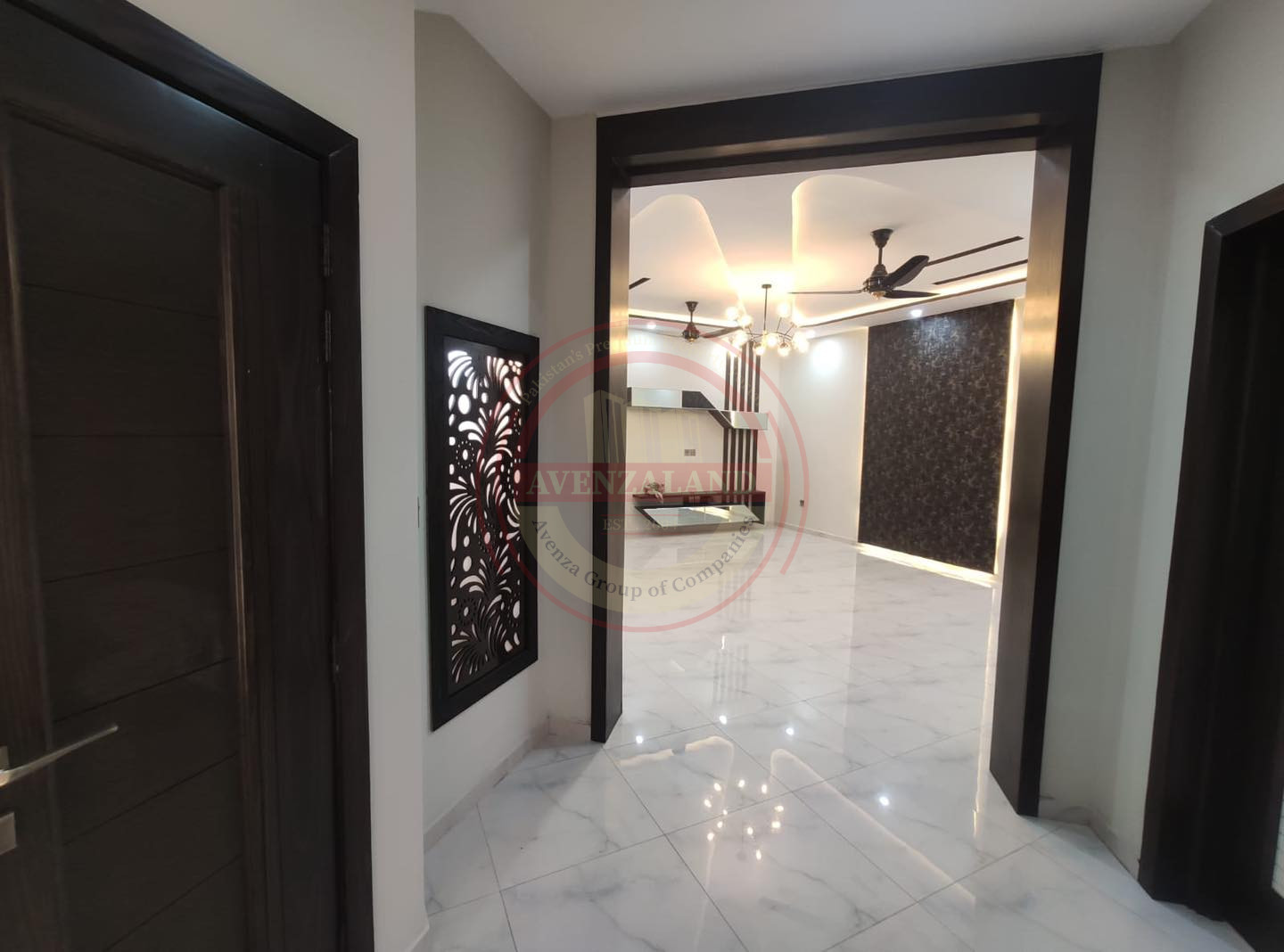 10 Marla House For Sale Bahria Phase-8 Rawalpindi