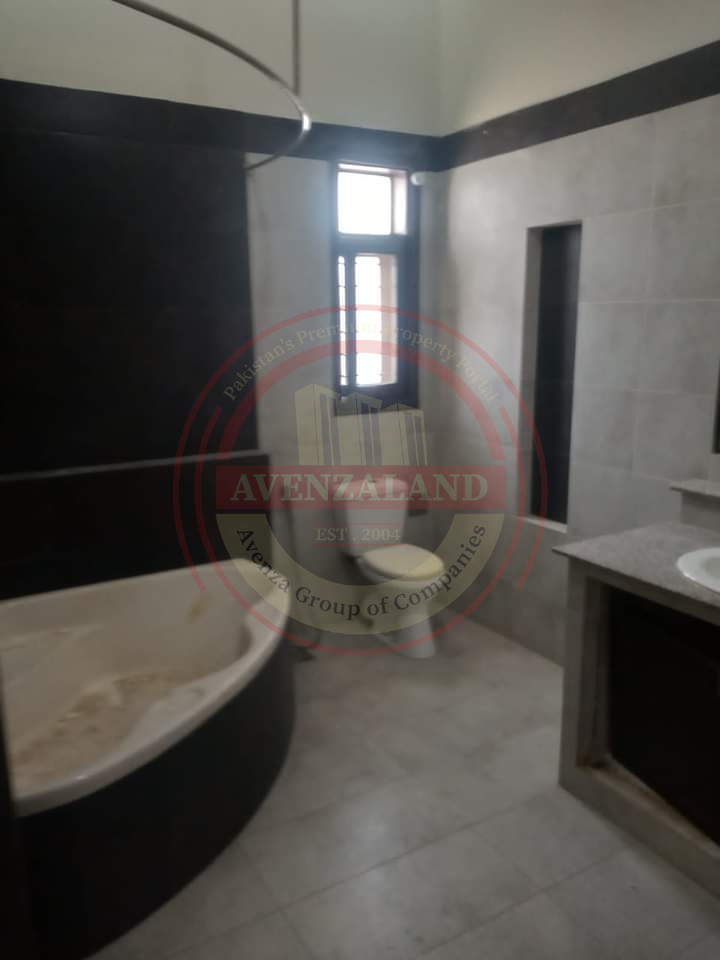 1 kanal banglow available for rent khayaban e Rahat Karachi 